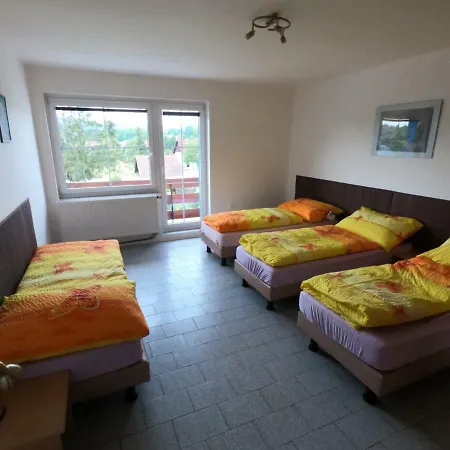 210 Сasa de vacaciones